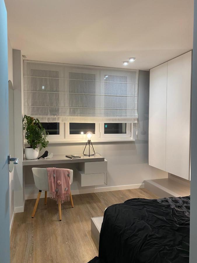 IX Pietro - 9Th Floor Apartment In كاتوفيتسه المظهر الخارجي الصورة